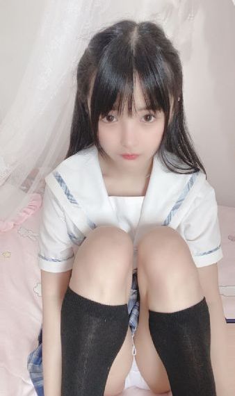 天堂а√在线中文在线鲁大师_蓝光免费高清观看